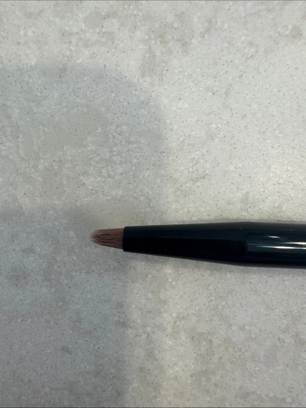 BK Beauty N21 precision blender brush